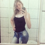 Reva - Plan Q à Awans Profil de Reva, 23 ans, Plan Q à Awans (Liège)