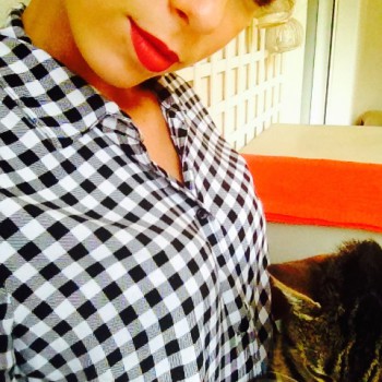 Naida - Plan Q à Stoumont Profil de Naida, 23 ans, Plan Q à Stoumont (Liège)