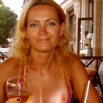 Charlottine - Plan Q à Rumes Profil de Charlottine, 37 ans, Plan Q à Rumes (Hainaut)