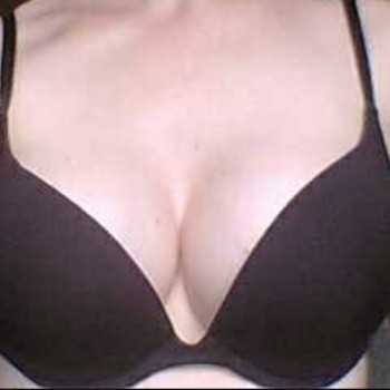 Meli - Plan Q à Blegny Profil de Meli, 28 ans, Plan Q à Blegny (Liège)